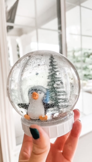 DIY Snow Globe Craft for Kids: The Perfect Holiday Fun & Gift-Making Activity